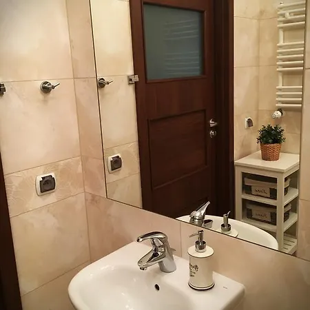 Apartament Wiktoria 아파트 슈비노우이스쳬